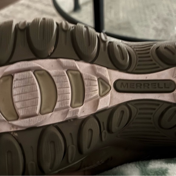 Merrell Women's Hiking Shoes - Picture 2 of 3